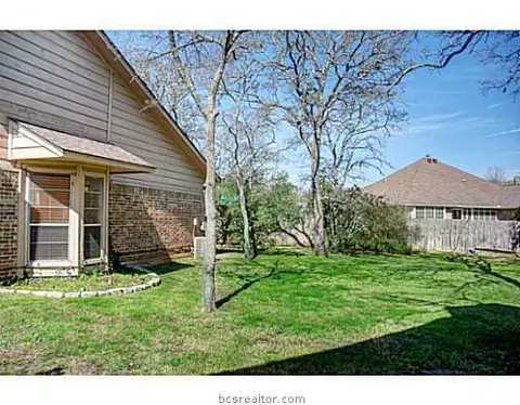 2811 Oakside Dr, Bryan, TX 77802 photo 23