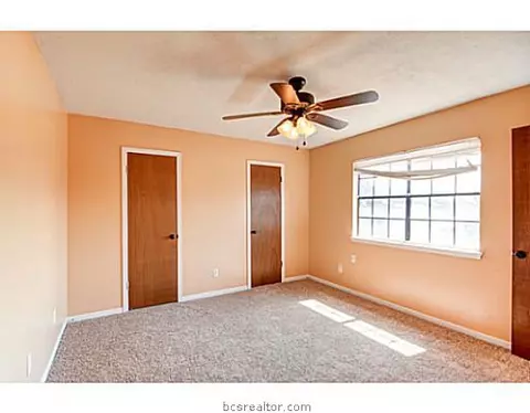 2811 Oakside Dr, Bryan, TX 77802 photo 19