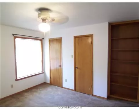 600 Cache Cove Ct # -B, Bryan, TX 77803 photo 15