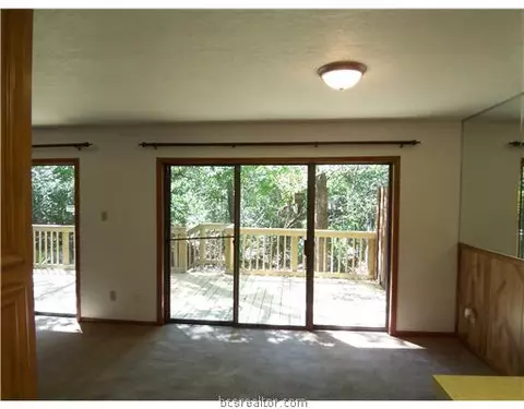 600 Cache Cove Ct # -B, Bryan, TX 77803 photo 9