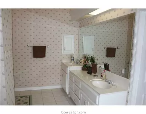 3704 Williams Trace Dr, Bryan, TX 77808 photo 22