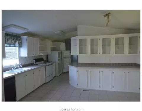 3407 Colson Rd, Bryan, TX 77808 photo 6
