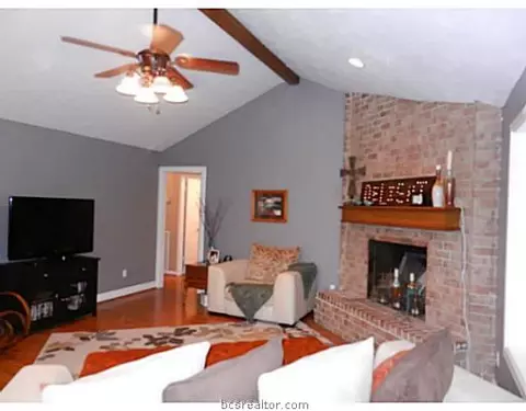 4113 Warwick Ln, Bryan, TX 77802 photo 5
