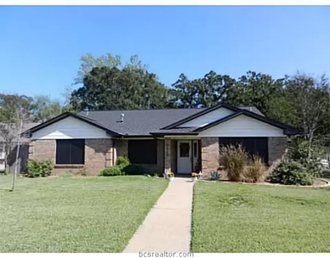 4113 Warwick Ln, Bryan, TX 77802 photo 1