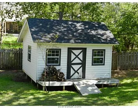 4113 Warwick Ln, Bryan, TX 77802 photo 23