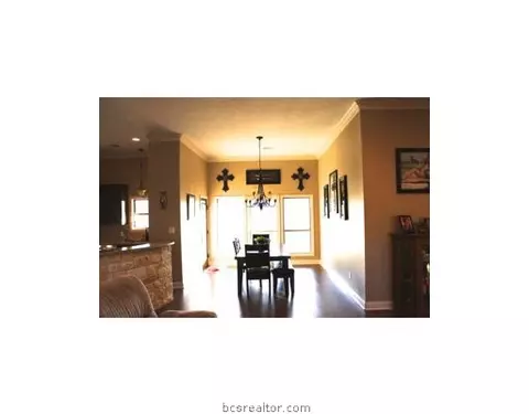 3098 Stonewood, Franklin, TX 77856 photo 7