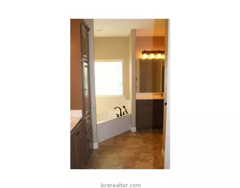 3098 Stonewood, Franklin, TX 77856 photo 13
