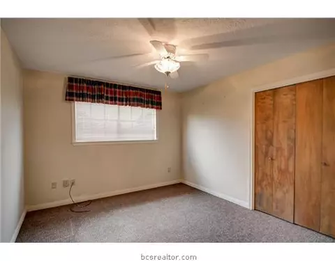 3810 Windridge Dr, Bryan, TX 77802 photo 15