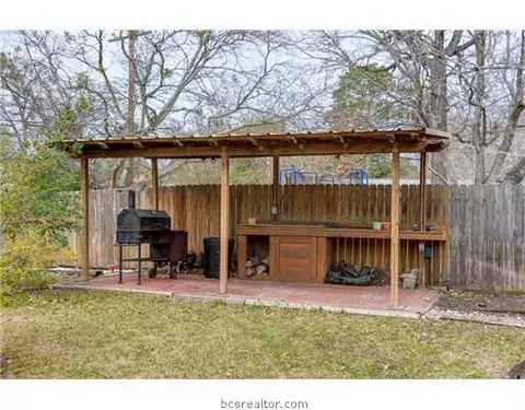 3810 Windridge Dr, Bryan, TX 77802 photo 20