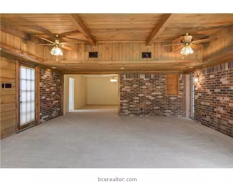 3810 Windridge Dr, Bryan, TX 77802 photo 10