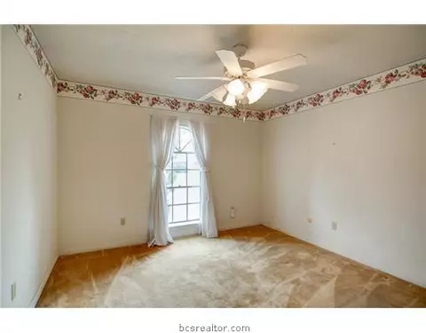 3810 Windridge Dr, Bryan, TX 77802 photo 13