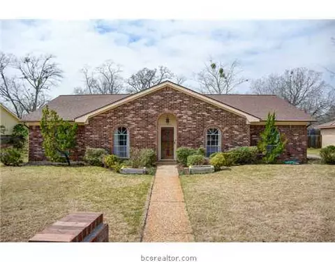 3810 Windridge Dr, Bryan, TX 77802 photo 1