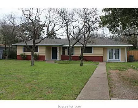 409 Gilbert, Bryan, TX 77801 photo 1