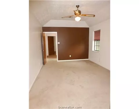 3901 Brighton Dr, Bryan, TX 77802 photo 18