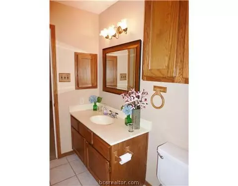 3901 Brighton Dr, Bryan, TX 77802 photo 14