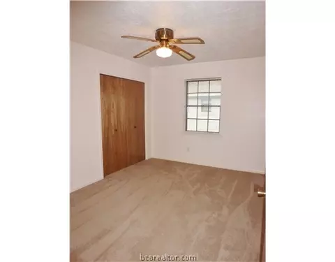 3901 Brighton Dr, Bryan, TX 77802 photo 12