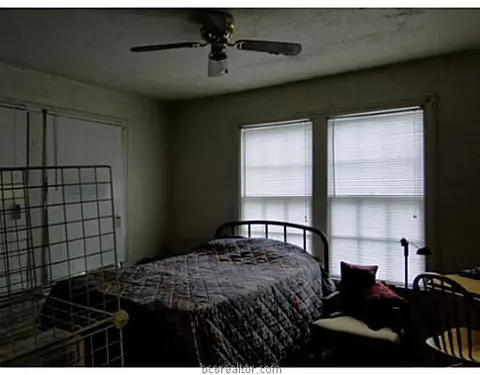 1010 E 28th St, Bryan, TX 77803 photo 11