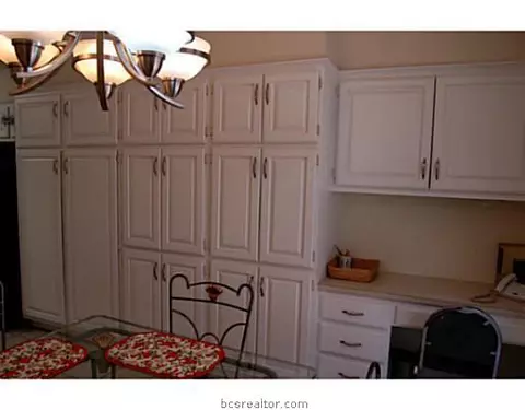 2910 Braeburn, Bryan, TX 77802 photo 13