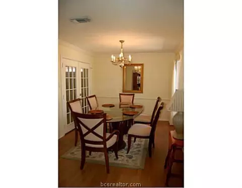2910 Braeburn, Bryan, TX 77802 photo 6