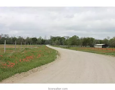 13080 S Fork Ln, Iola, TX 77861 photo 3