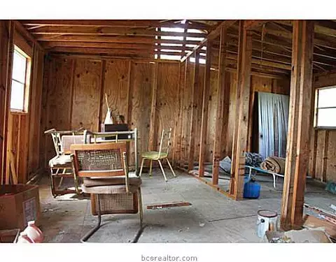 13080 S Fork Ln, Iola, TX 77861 photo 10