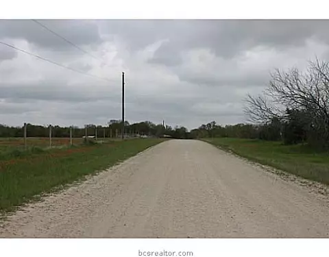 13080 S Fork Ln, Iola, TX 77861 photo 2