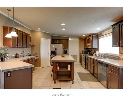6252 Standing Rock Rd, Bryan, TX 77808 photo 6