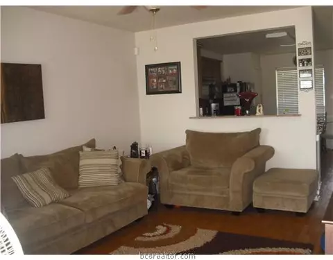 2110 Forge Hill Rd, Bryan, TX 77801 photo 4