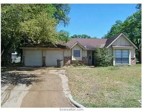 2211 Truman St, Bryan, TX 77801 photo 12