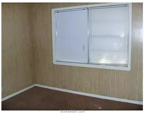 2211 Truman St, Bryan, TX 77801 photo 8