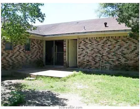 2211 Truman St, Bryan, TX 77801 photo 11