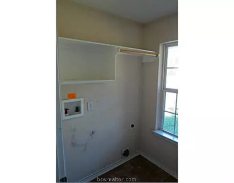 6575 J C Long Dr, Bryan, TX 77808 photo 17