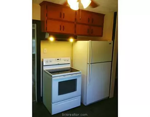 408 Oak St, Bryan, TX 77801 photo 8