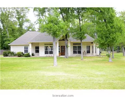 6572 Castenson Rd, Bryan, TX 77808 photo 2