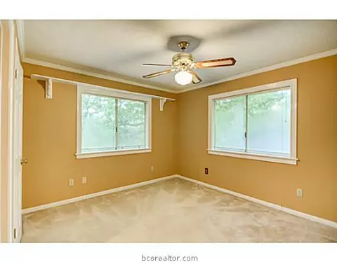 4740 Renwick Dr, Bryan, TX 77802 photo 20