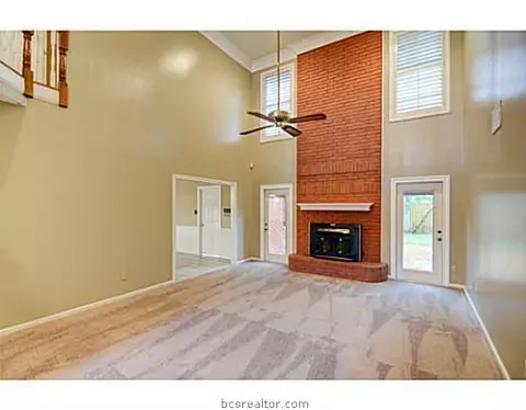 4740 Renwick Dr, Bryan, TX 77802 photo 5