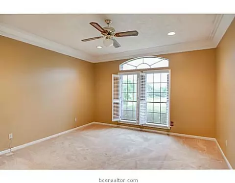 4740 Renwick Dr, Bryan, TX 77802 photo 16