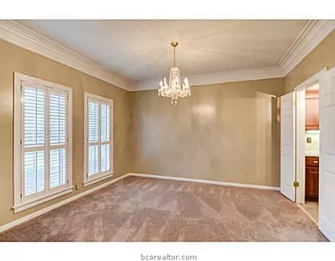 4740 Renwick Dr, Bryan, TX 77802 photo 10