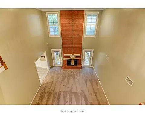 4740 Renwick Dr, Bryan, TX 77802 photo 4