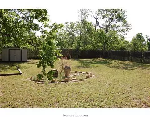 1011 East 29th St, Bryan, TX 77803 photo 8