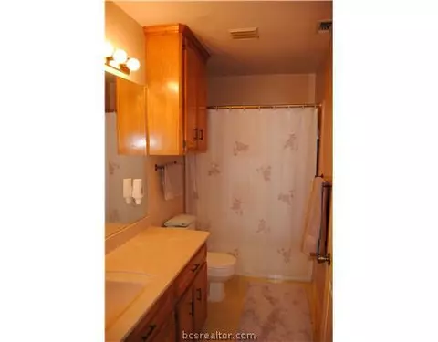 3606 Brighton Dr, Bryan, TX 77802 photo 10