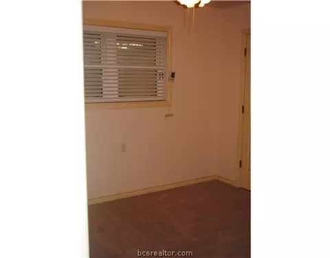 3606 Brighton Dr, Bryan, TX 77802 photo 9