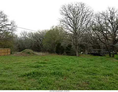 825 Suncrest St, Bryan, TX 77803 photo 6