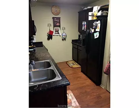 2103 Forge Hill Rd, Bryan, TX 77801 photo 2