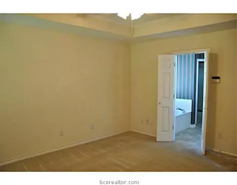 2306 Bastrop Cir, Bryan, TX 77808 photo 14