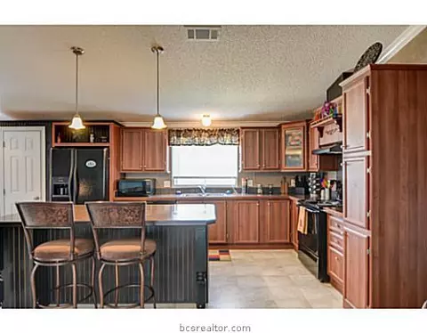 4290 Leonard Rd, Bryan, TX 77807 photo 6