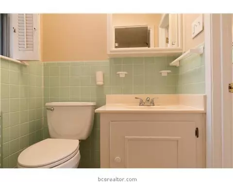 2305 Morningside Dr, Bryan, TX 77802 photo 8