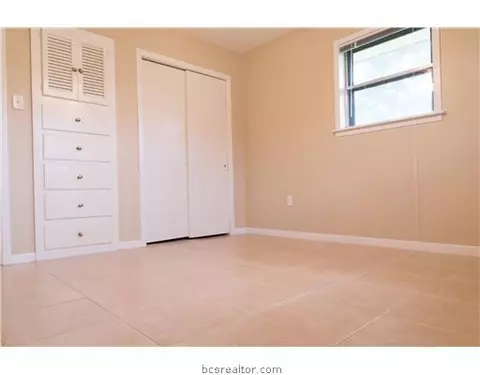 2305 Morningside Dr, Bryan, TX 77802 photo 10