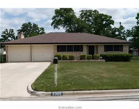 2305 Morningside Dr, Bryan, TX 77802 photo 1