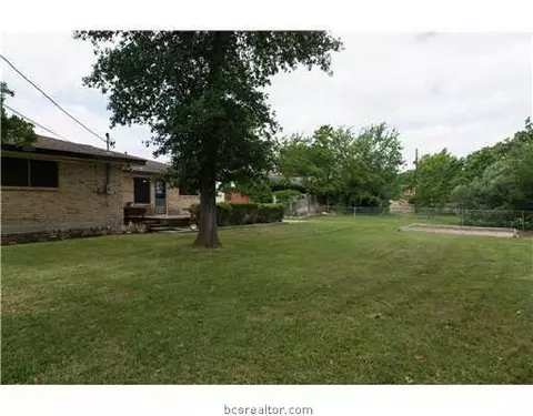 2305 Morningside Dr, Bryan, TX 77802 photo 15